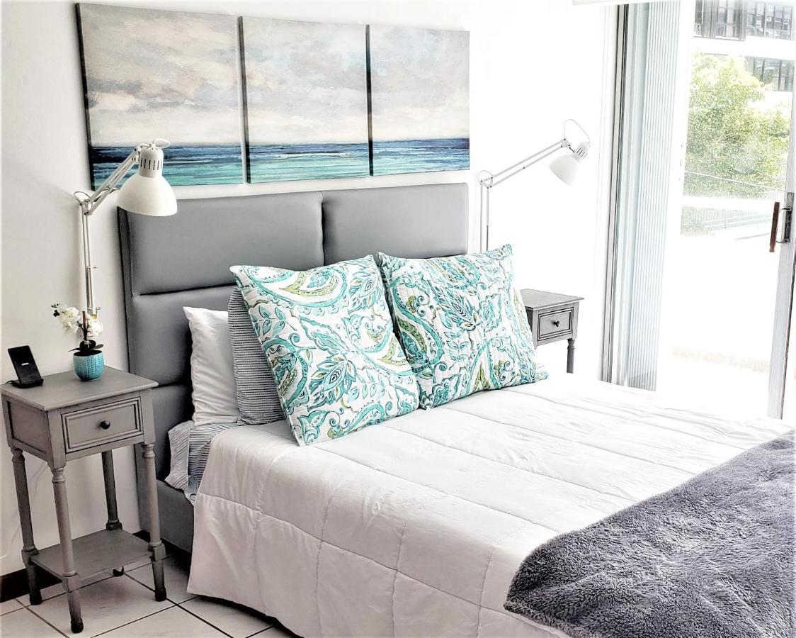 Kasa Ritz At The Lagoon Large Studio 1 Block To Beach At La Concha Apartment San Juan Exterior photo